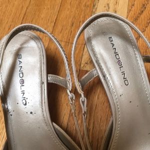 bandolino nude heels